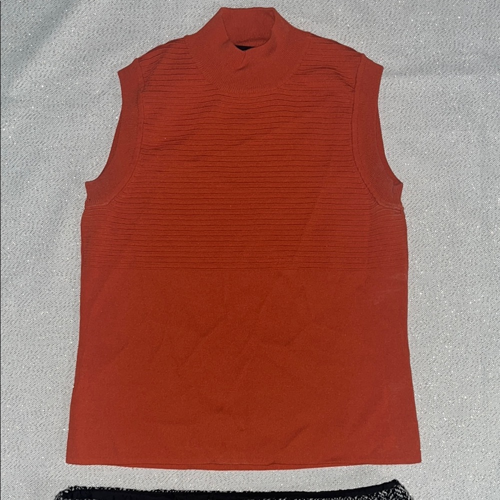 VINTAGE Cable & Gauge Sleeveless Orange Top